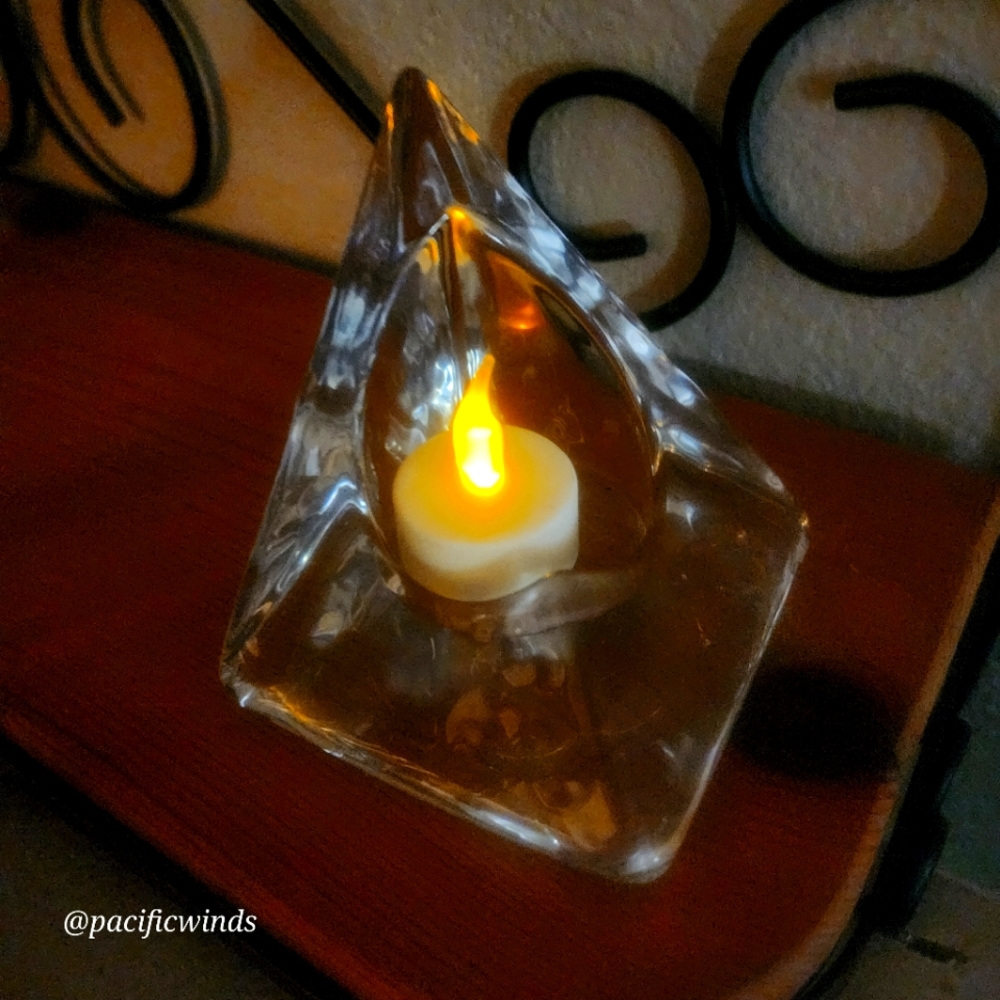 SOLID LEAD GLASS CANDLE HOLDER